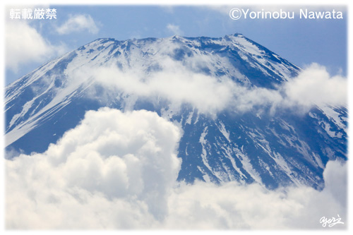 富士山頂大沢崩れ／写真転載厳禁・プロ写真家なわたよりのぶ
