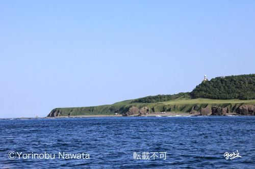 知床岬と灯台／写真転載厳禁・プロ写真家なわたよりのぶ